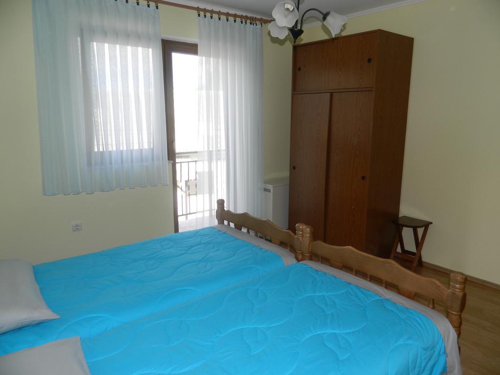 Vacation Home Kuca Za Odmor Krasno Polje Rum bild