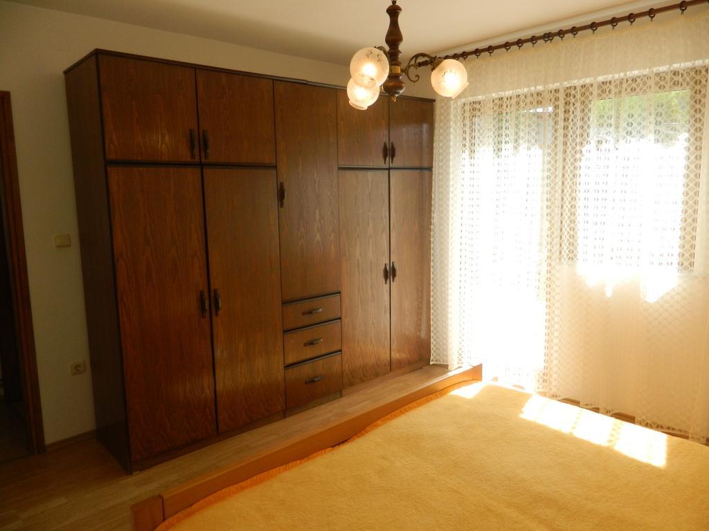 Vacation Home Kuca Za Odmor Krasno Polje Rum bild