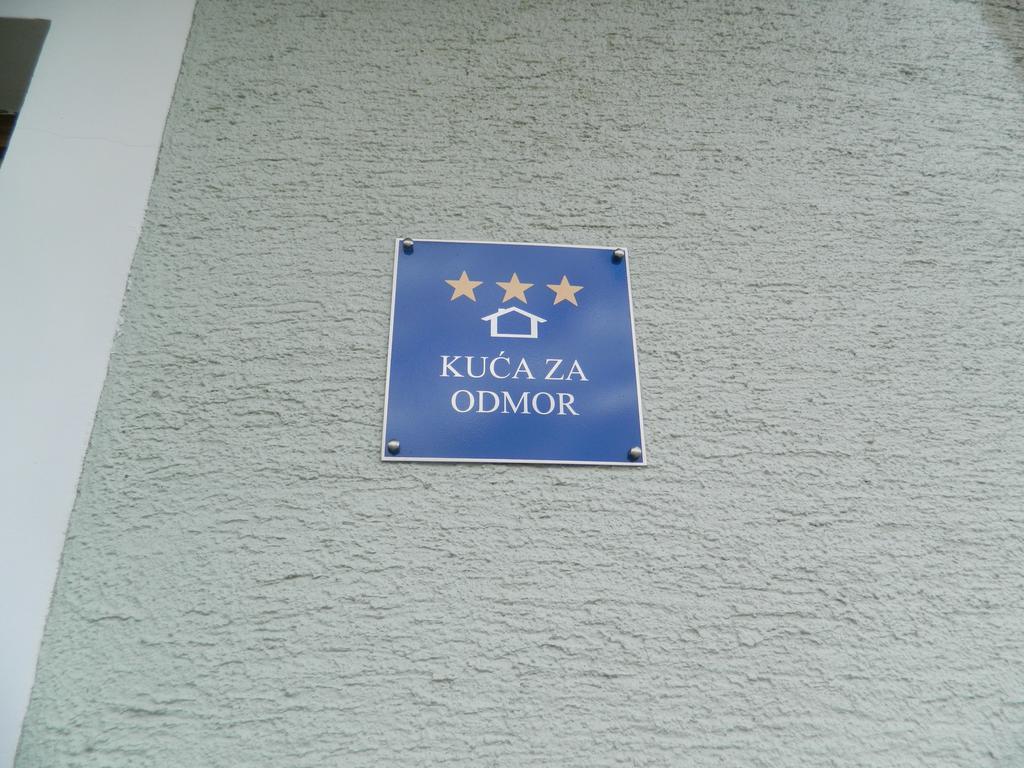 Vacation Home Kuca Za Odmor Krasno Polje Exteriör bild